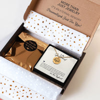 Load image into Gallery viewer, Angelett Personalized Infinity Love Necklace Engraved With Love
